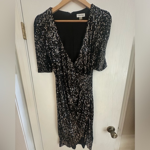 Sequence Calvin Klein Ruched Dress - Picture 1 of 3